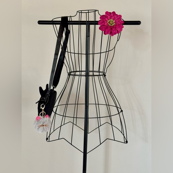 New Black Cat Crossbody Shoulder Purse Bag w/ Pink & Gray Bag Charm - 8” x 6” - Picture 2 of 10